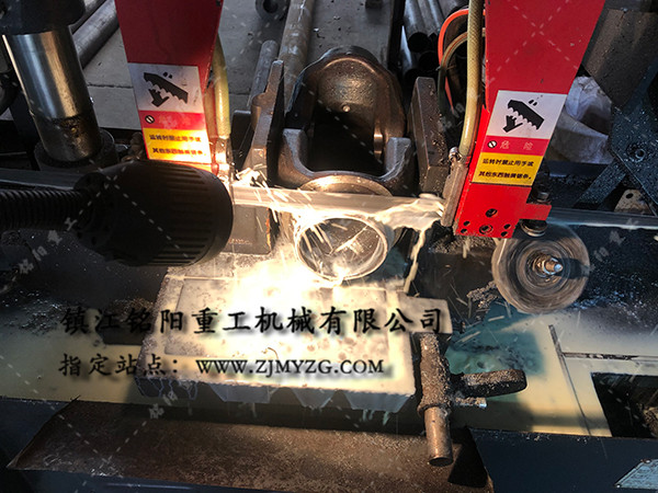 锯床